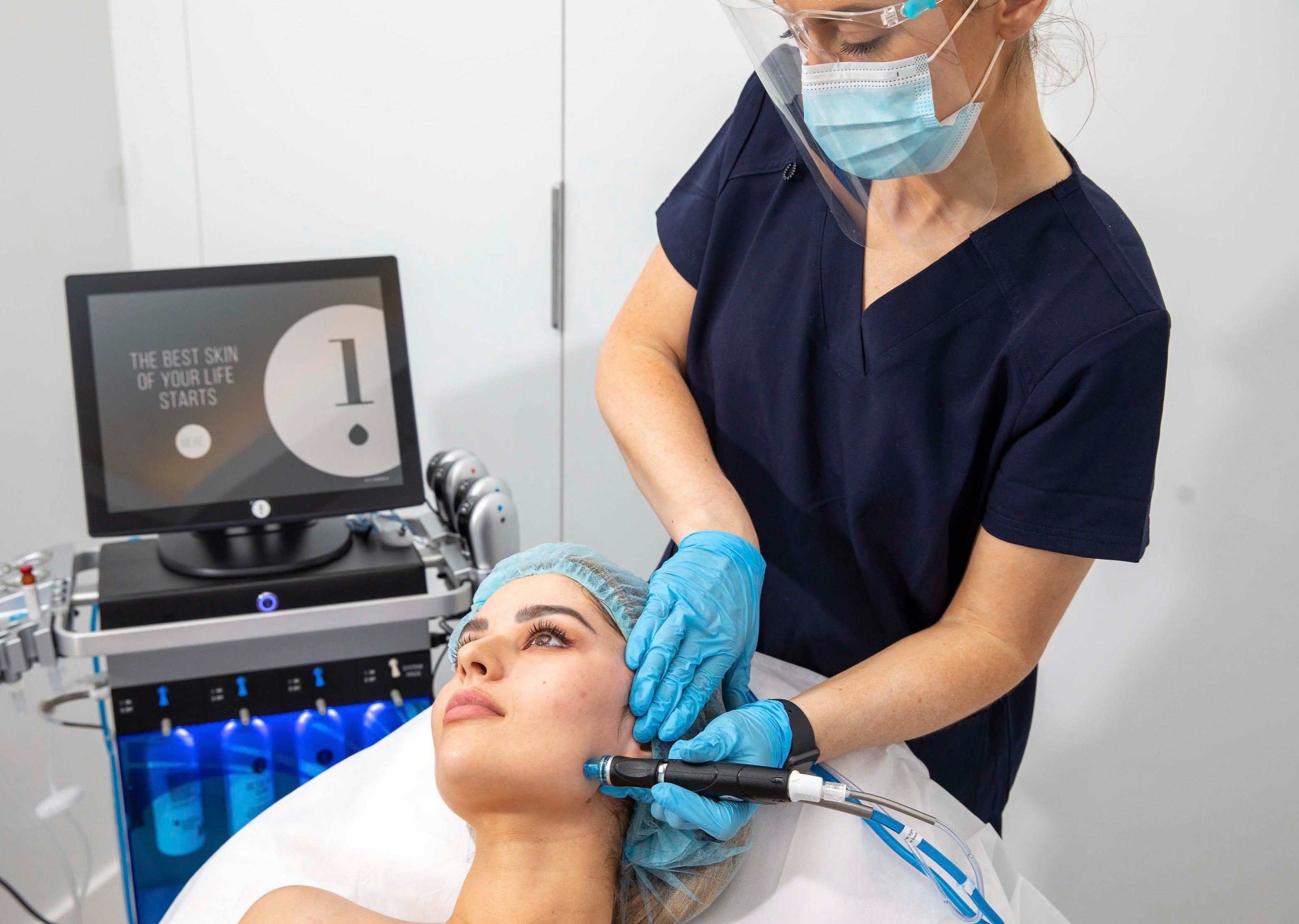 Deluxe 6-Step HydraFacial with choice of Skin Booster 50-Mins combined with an Advanced Skin Consultation