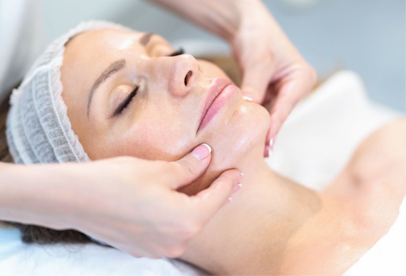 Any Bespoke 50-Min or 70-Min Facial Course of 3 (save up to €341)