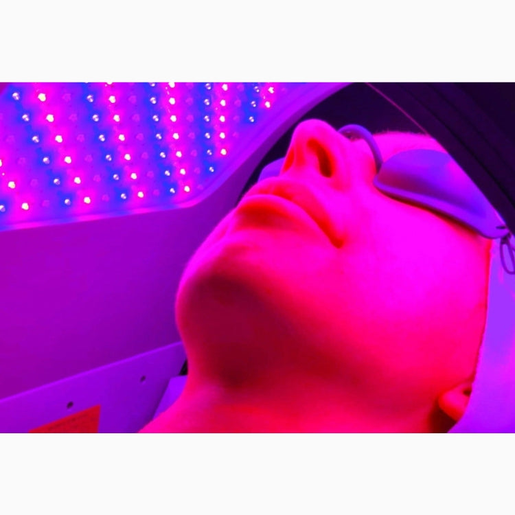 Platinum 6-Step HydraFacial 50-Mins with Skin Booster Course of 4 (save up to €411)