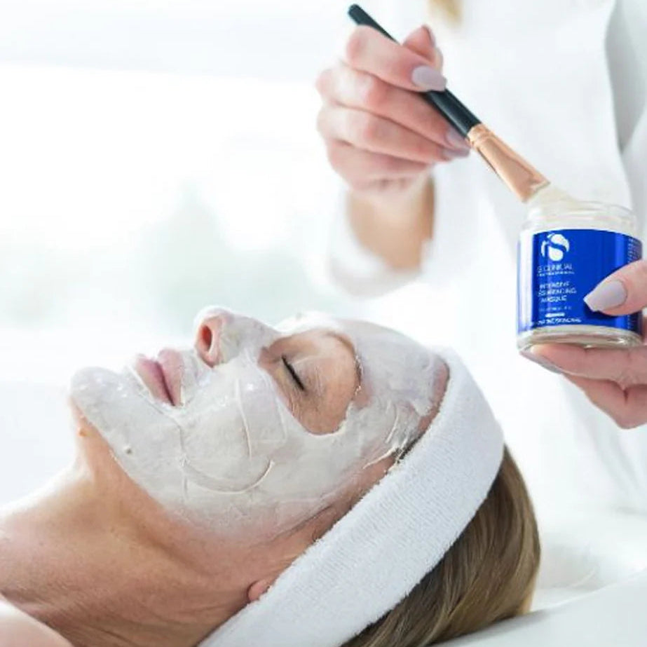 Summer Six Hollywood Glow: iS Clinical Fire & Ice Facial with LED (Save up to €326)
