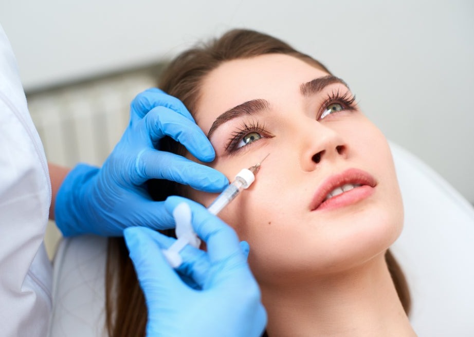 Under Eye Skin Booster + CO2 Laser Resurfacing for Eyes (save €400)