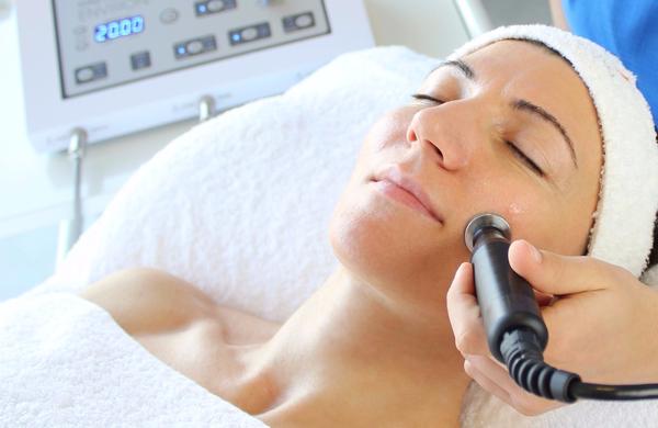 Environ customised facial course of 4+1 Complimentary (worth 500)